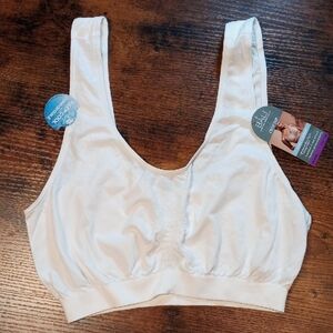 NWT Bali 2X White Unpadded Wirefree crop Top Bra